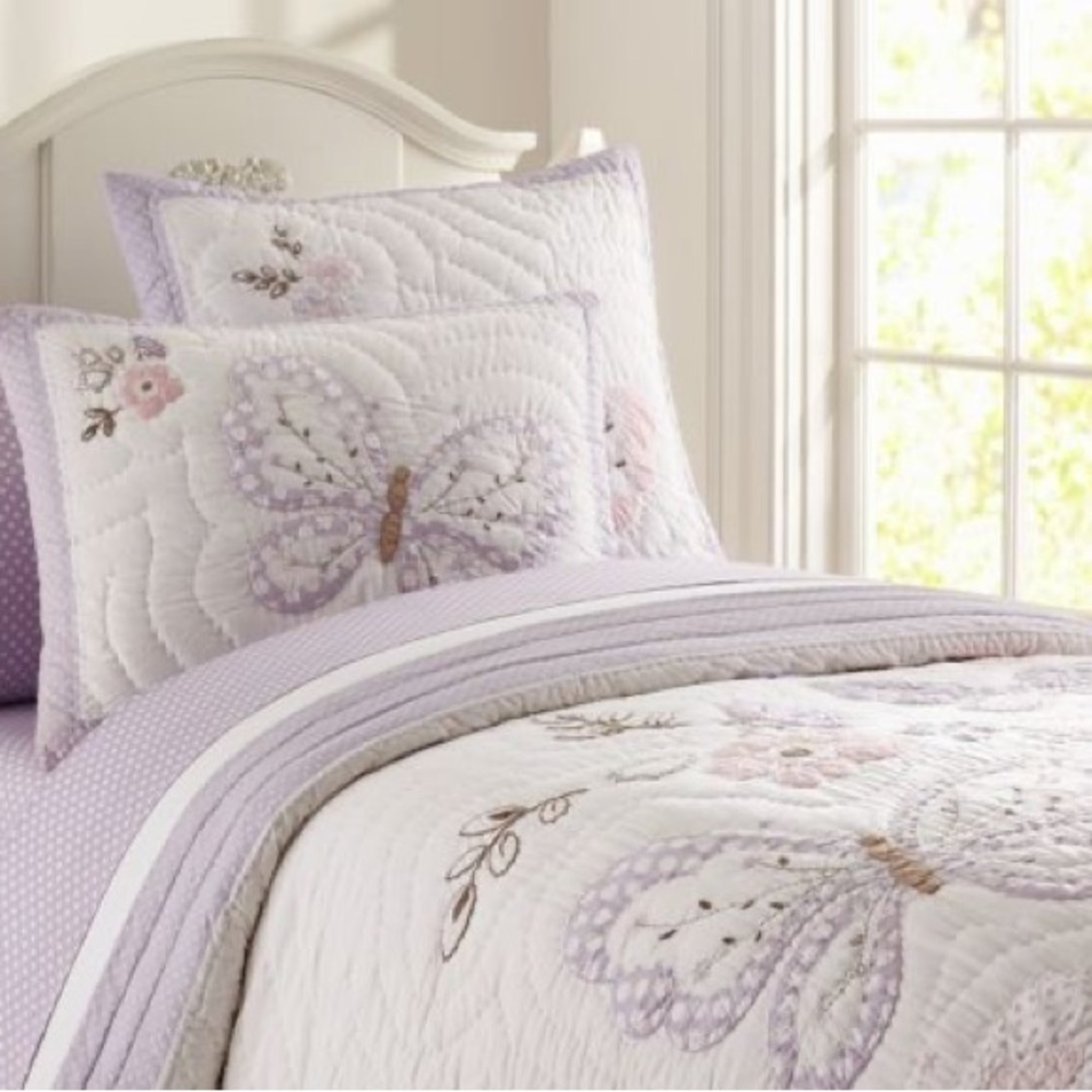 Pottery Barn Twin Lavender Butterfly Bed Set